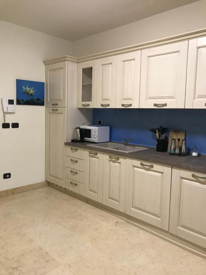 Appartamento Du Lac 1 Desenzano del Garda Exterior foto